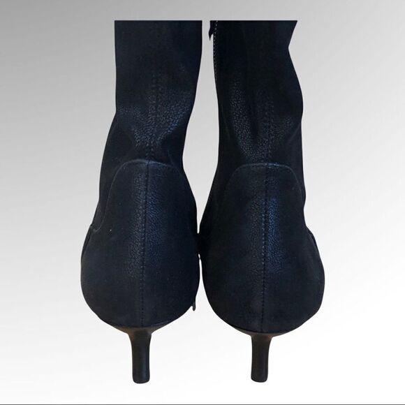 Donald J Pliner Black Suede Knee High Lola Boots, Size 8M New Without Box - Picture 3 of 9